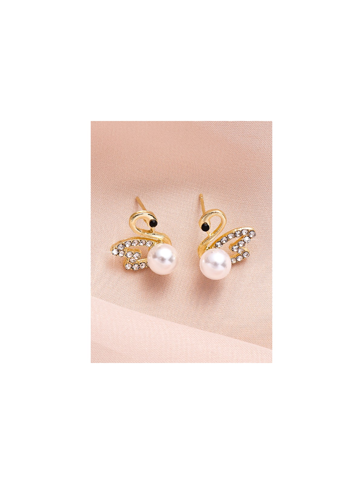 Charming Swans - Sparkling Pearl Studs