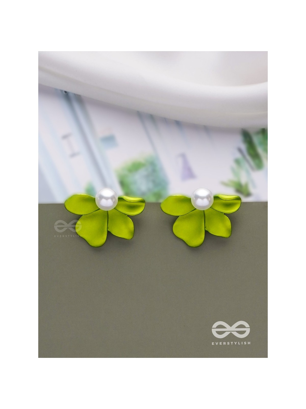 Spring Blossoms - Floral Pearl Earrings
