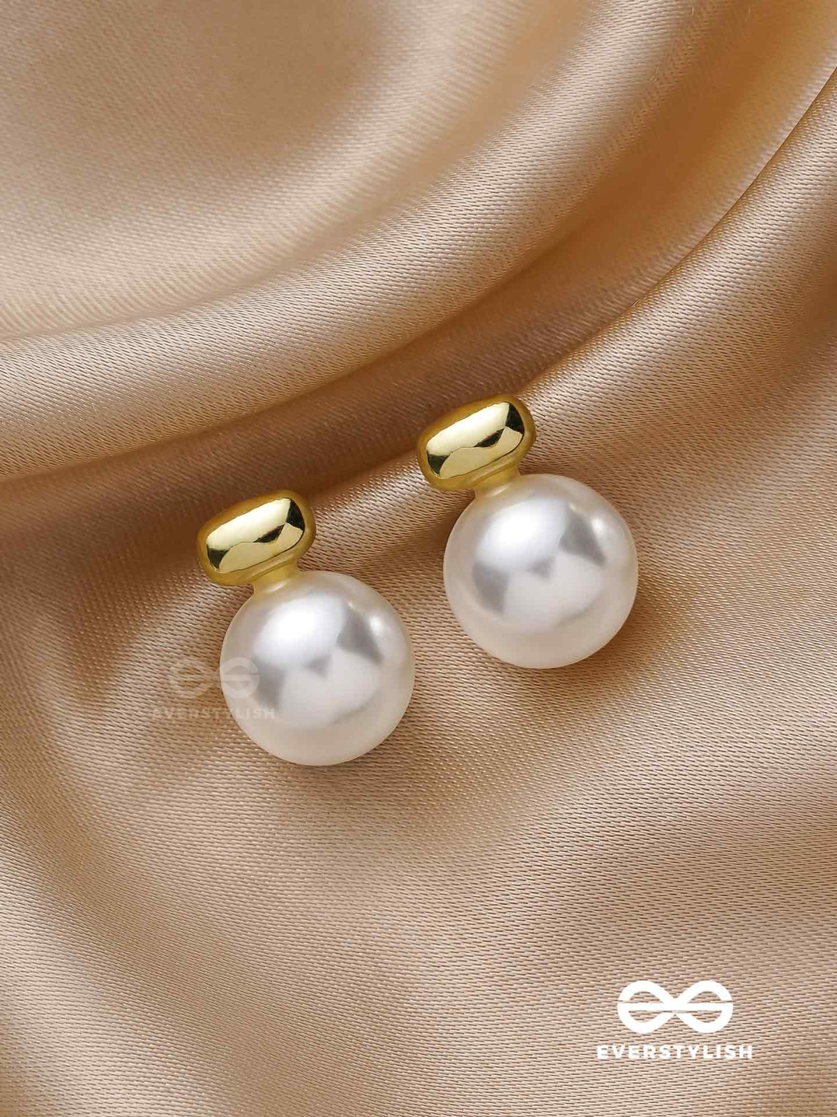 Lustrous Pearls- Subtle Stud Earrings