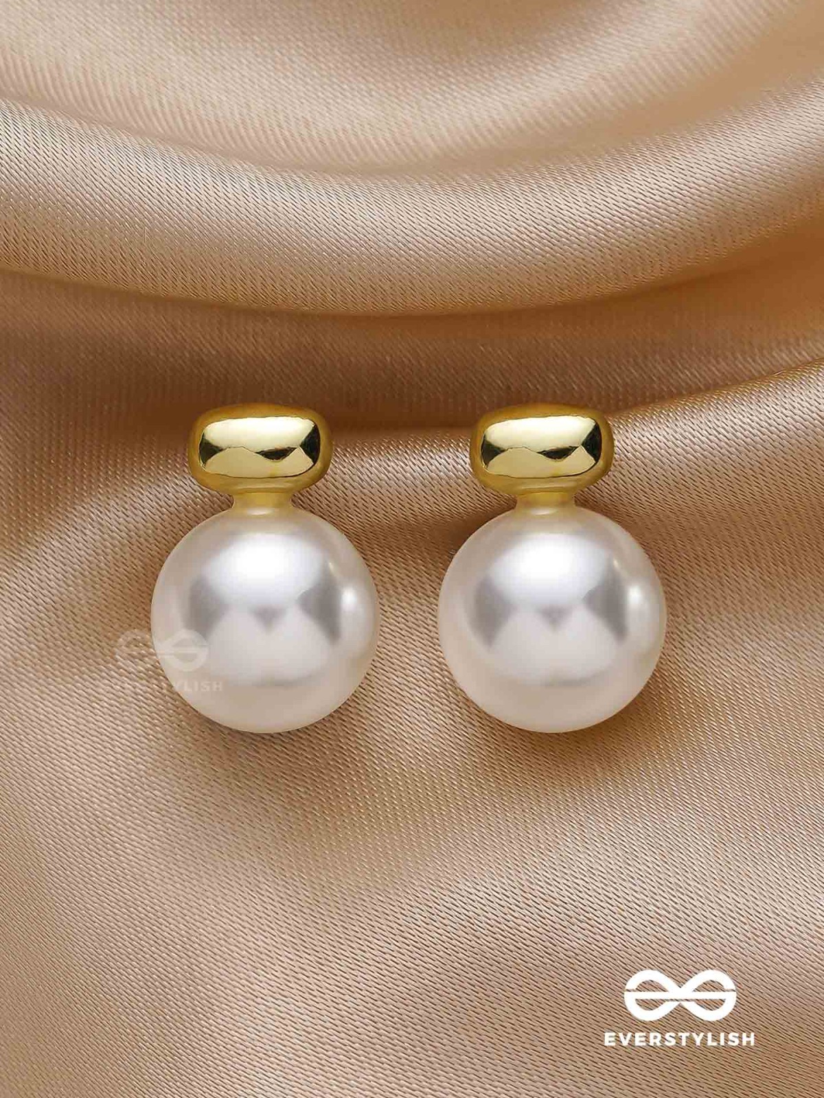 Lustrous Pearls- Subtle Stud Earrings
