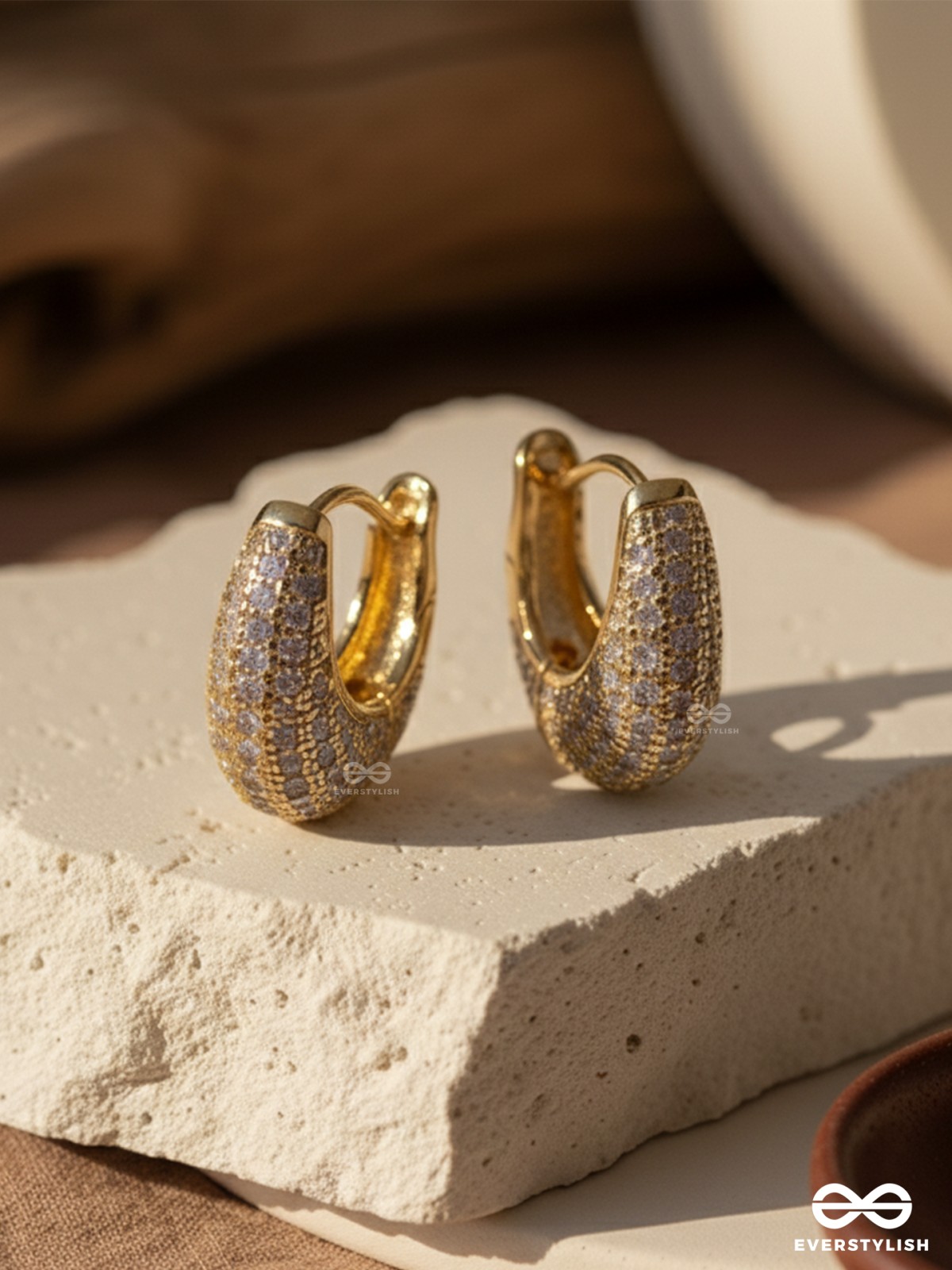 SHINY SPLENDOUR - 18K GOLD PLATED ANTI-TARNISH STATEMENT STUD EARRINGS INLAID WITH CUBIC ZICRONIA STONES