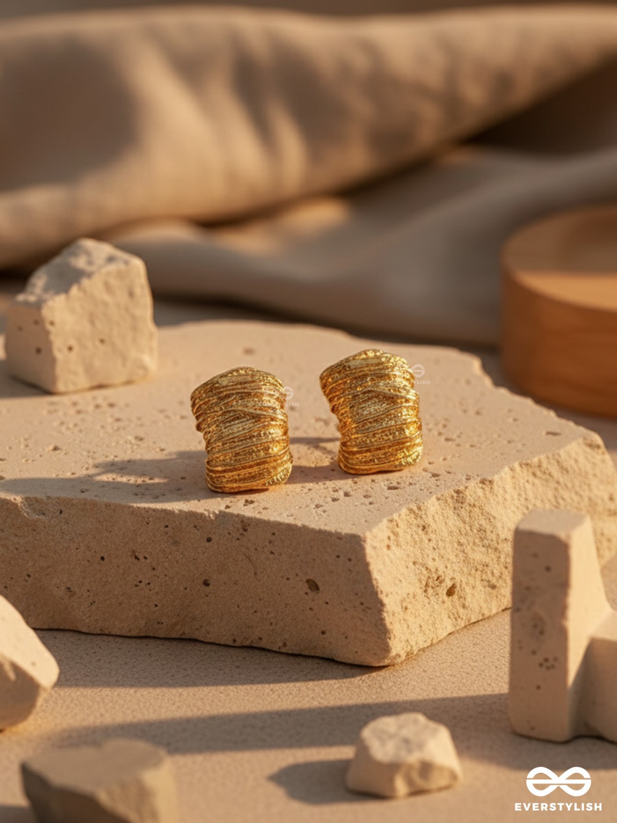 GILDED MESH- 18K GOLD PLATED ANTI-TARNISH LUXURY TEXTURED EARRINGS