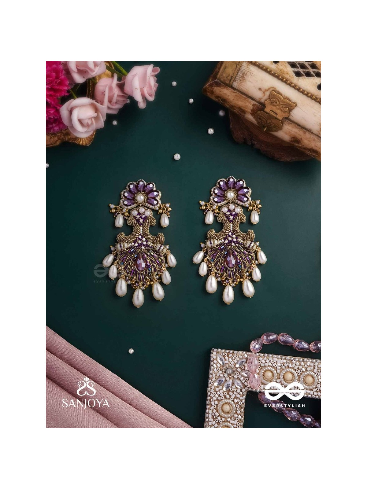 SHYAM PUSHP– DARK BLOSSOM A REGAL EARRING WITH RICH, DARK-HUED GEMSTONES AND PEARL ACCENTS, RESEMBLING A BLOOMING FLOWER