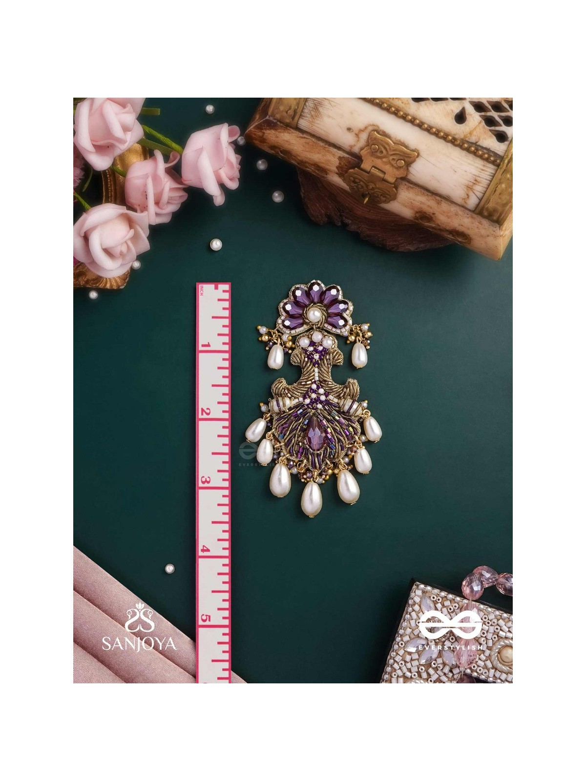 SHYAM PUSHP– DARK BLOSSOM A REGAL EARRING WITH RICH, DARK-HUED GEMSTONES AND PEARL ACCENTS, RESEMBLING A BLOOMING FLOWER