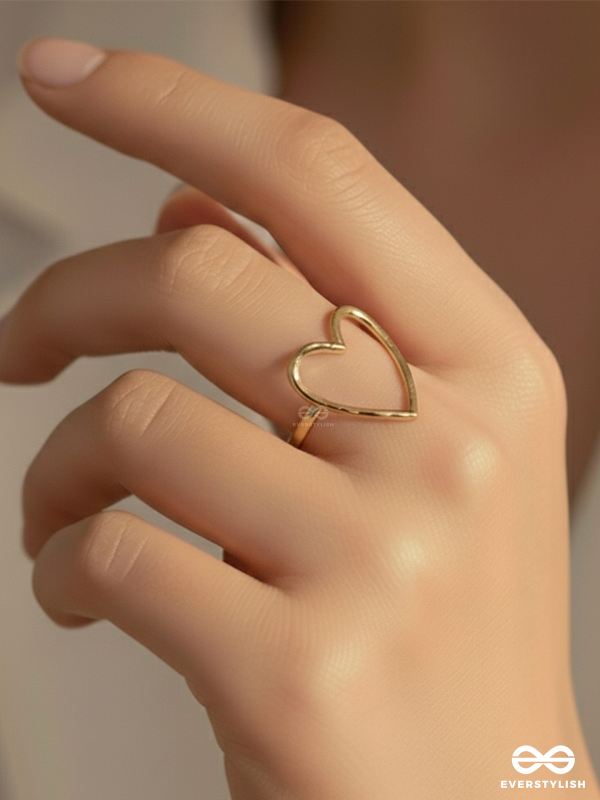 LOVE IS IN THE AIR- GOLDEN HEART SHAPED STAINLESS STEEL ANTI-TARNISH RING