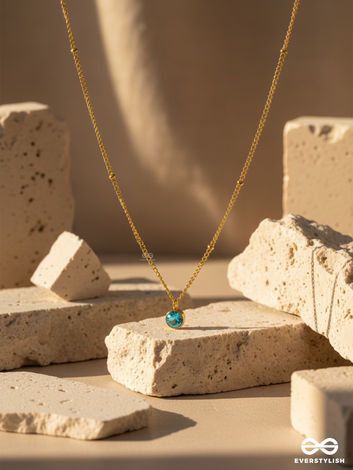 TEAL AURA – STAINLESS STEEL ANTI-TARNISH ELEGANT BLUE PENDANT NECKLACE