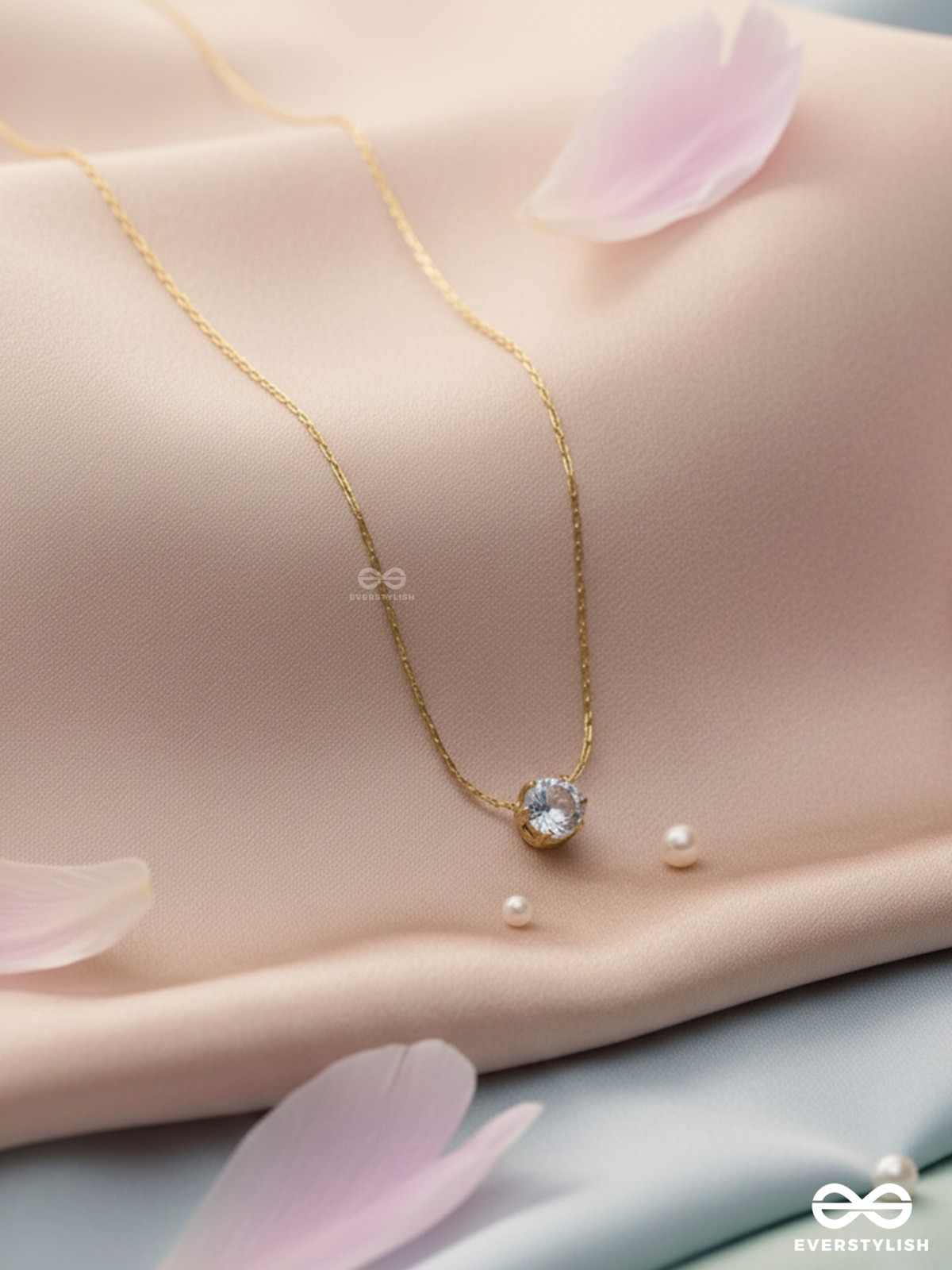 AURA GLEAM - TIMELESS DAINTY STAINLESS STEEL WHITE CZ PENDANT