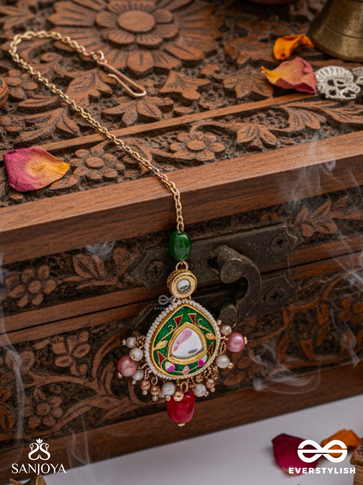 KIRANMALA – GARLAND OF RAYS- EXQUISITE ENAMELLED KUNDAN MAANGTIKA WITH MULTICOLORED DROPS AND PEARLS