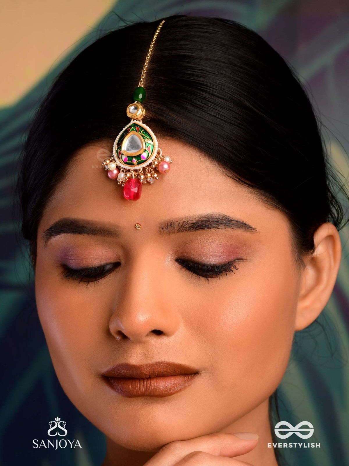 KIRANMALA – GARLAND OF RAYS- EXQUISITE ENAMELLED KUNDAN MAANGTIKA WITH MULTICOLORED DROPS AND PEARLS