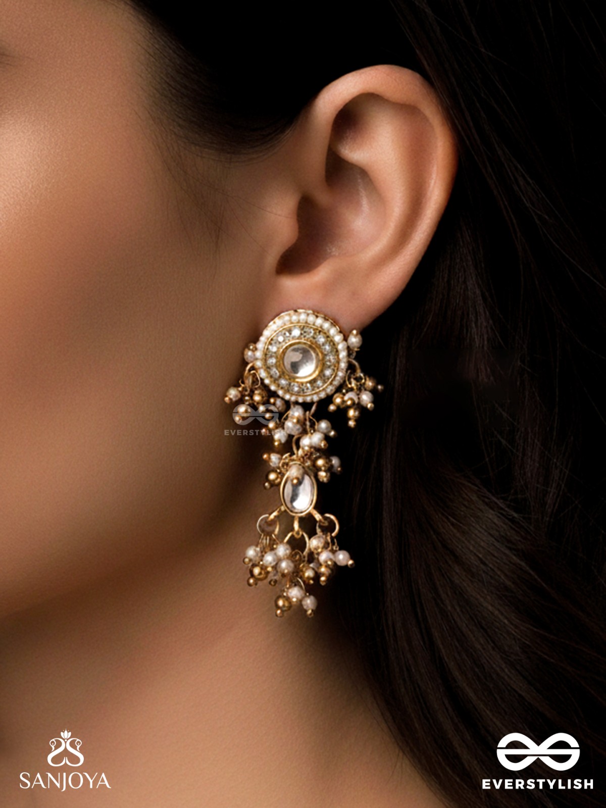 HIRANYA - GOLDEN GRACE - CLASSIC PEARLEARRINGS WITH DELICATE GOLD ACCENTS