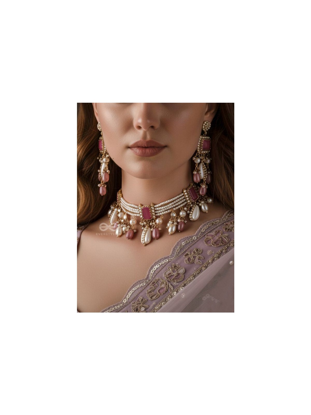 MANOHARA - CHARMING BEAUTY- HANDMADE KUNDAN SET WITH NECKLACE AND EARRINGS 