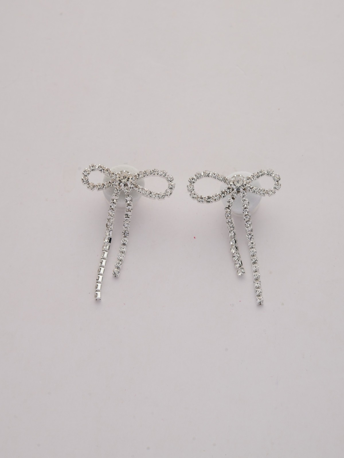 TWINKLE TIE- DAINTY AND FEMININE SPARKLE EARRINGS