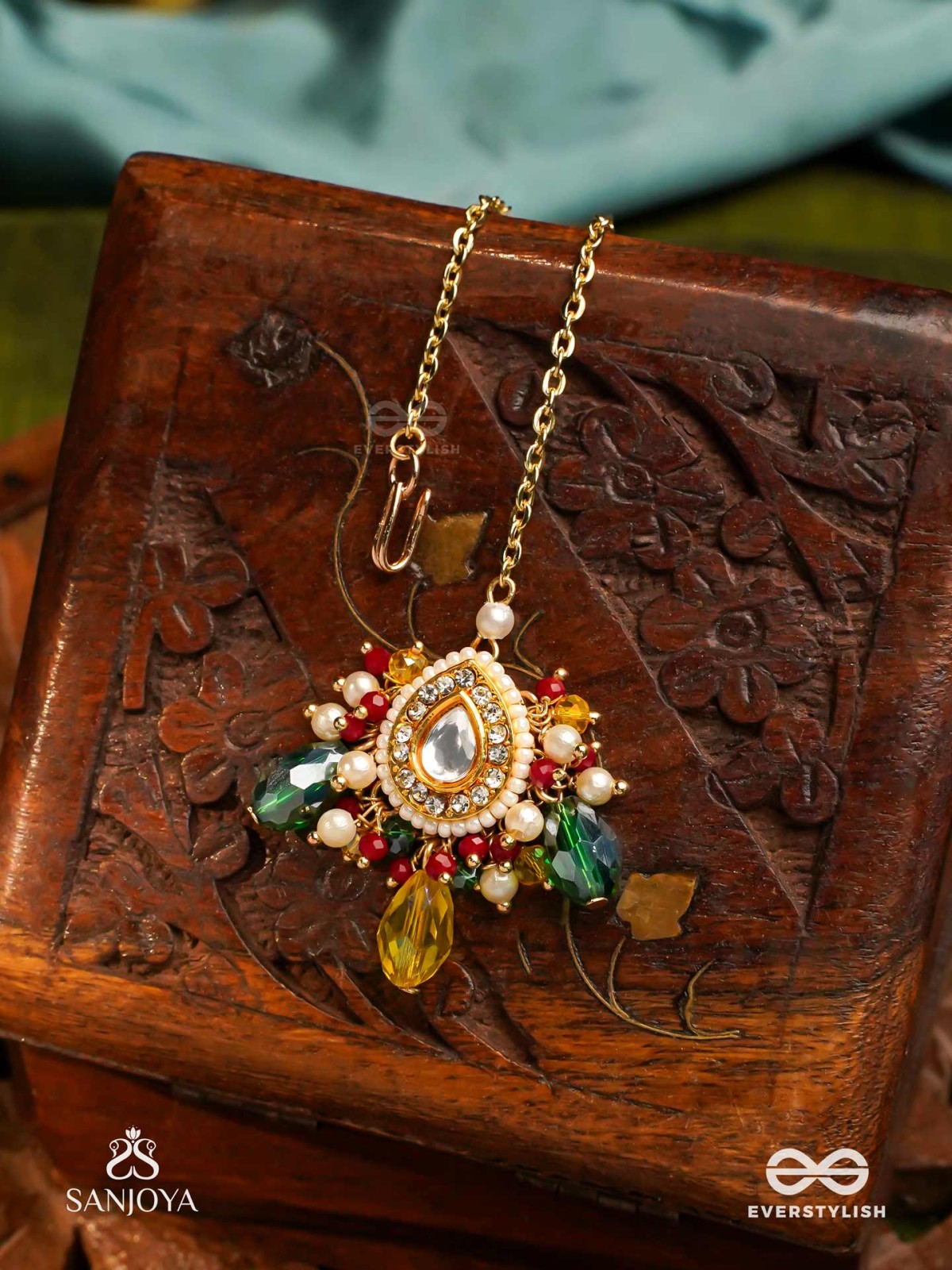 MRIDULYA - TENDER BEAUTY-  KUNDAN MAANGTIKA WITH DETAILED ROUND PENDANT, PEARLS AND BEADS