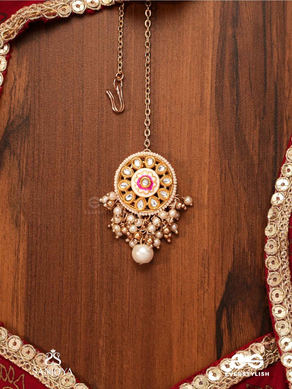 KSHIRANILA - MILKY SKY - ELEGANT KUNDAN PEARL MAANGTIKA WITH A CENTRAL ROUND POLKI ENAMEL DETAIL