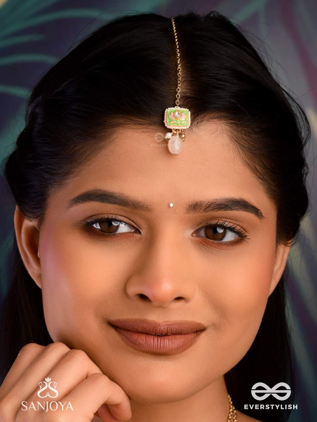 MRIDULPADMA - GENTLE LOTUS- DELICATE KUNDAN MAANGTIKA WITH FLORAL MOTIFS, BEADS AND PEARLS