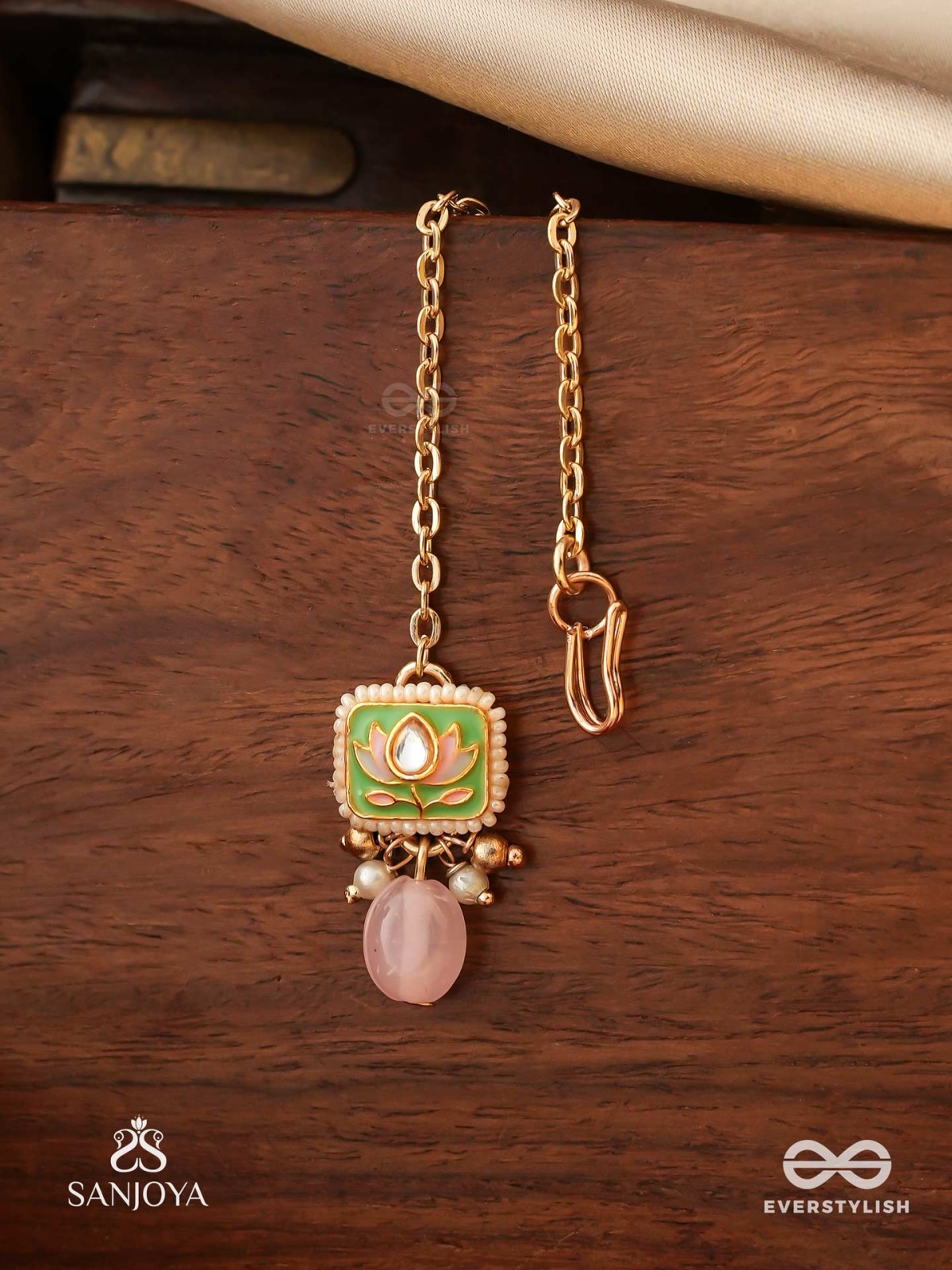 MRIDULPADMA - GENTLE LOTUS- DELICATE KUNDAN MAANGTIKA WITH FLORAL MOTIFS, BEADS AND PEARLS