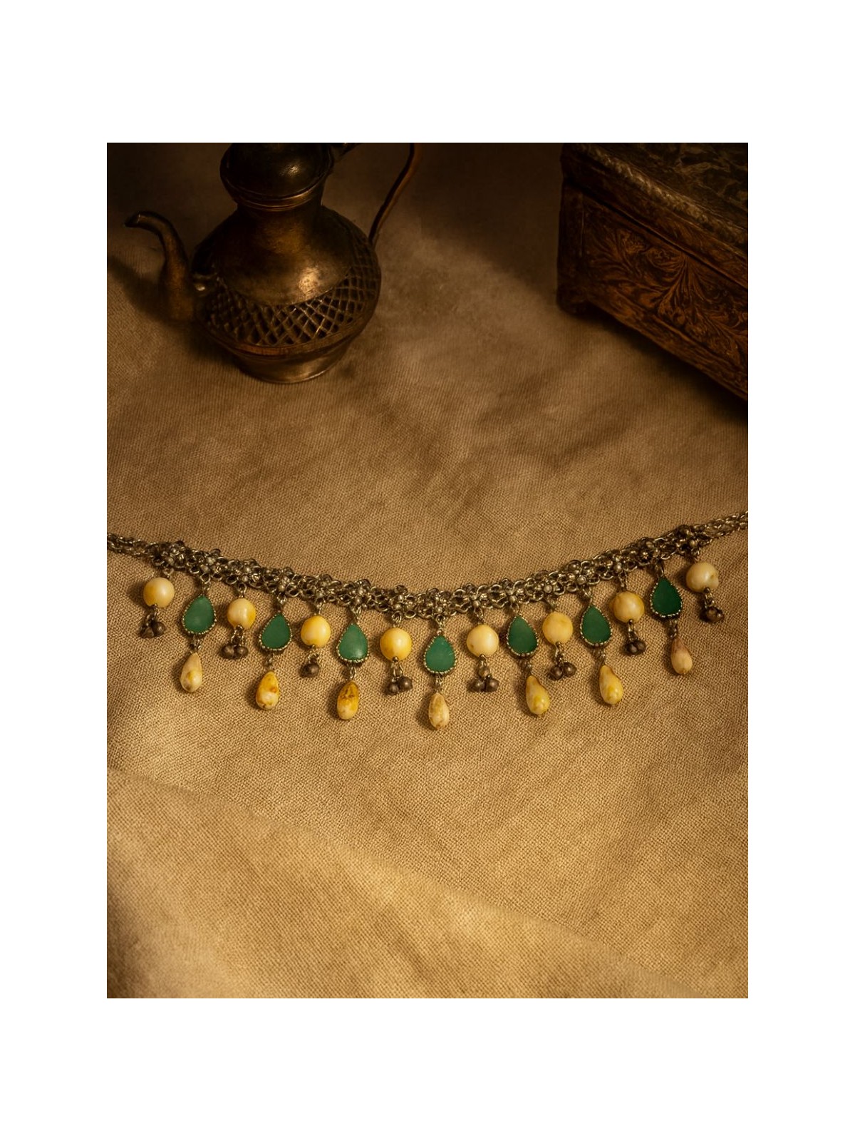 TRIBAL GRACE – EARTHY STONE AND OXIDISED NECKPIECE