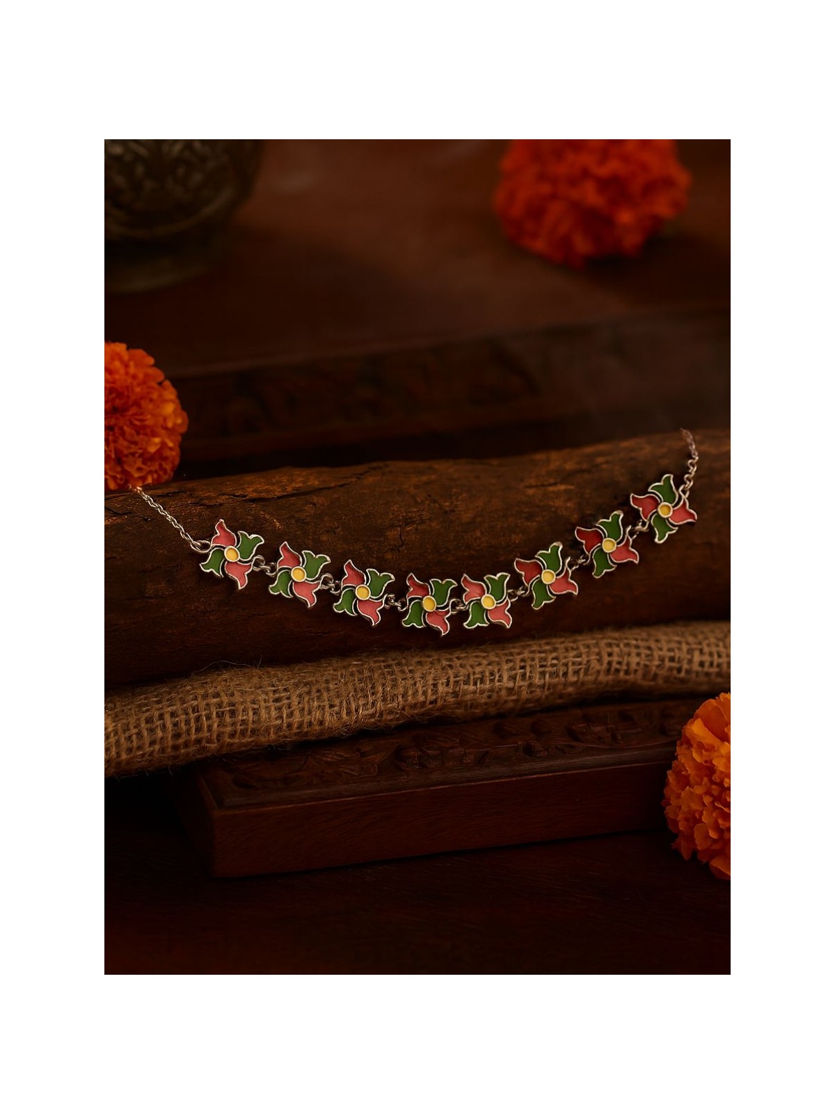 FESTIVE FLURRY - VIBRANT PETAL LINK CHOKER