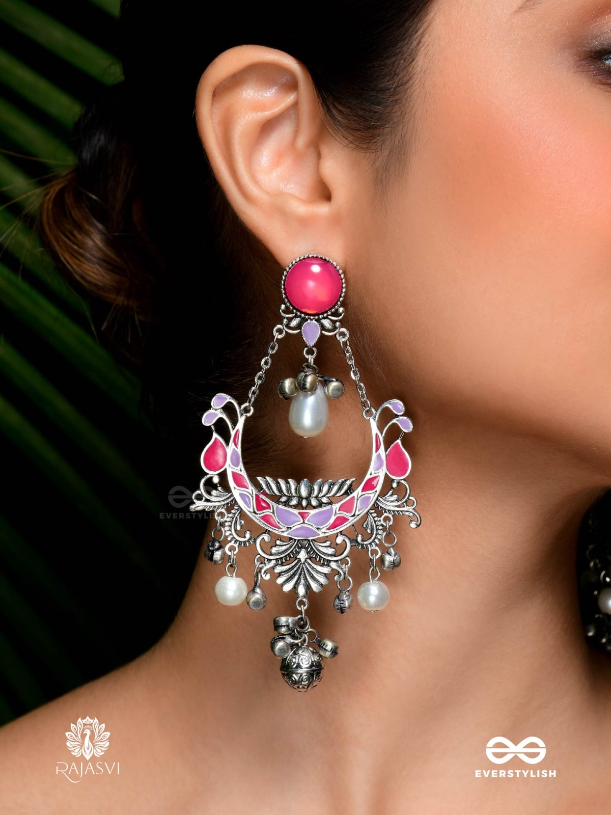 VINTAGE FLAIR – DETAILED OXIDISED EARRINGS