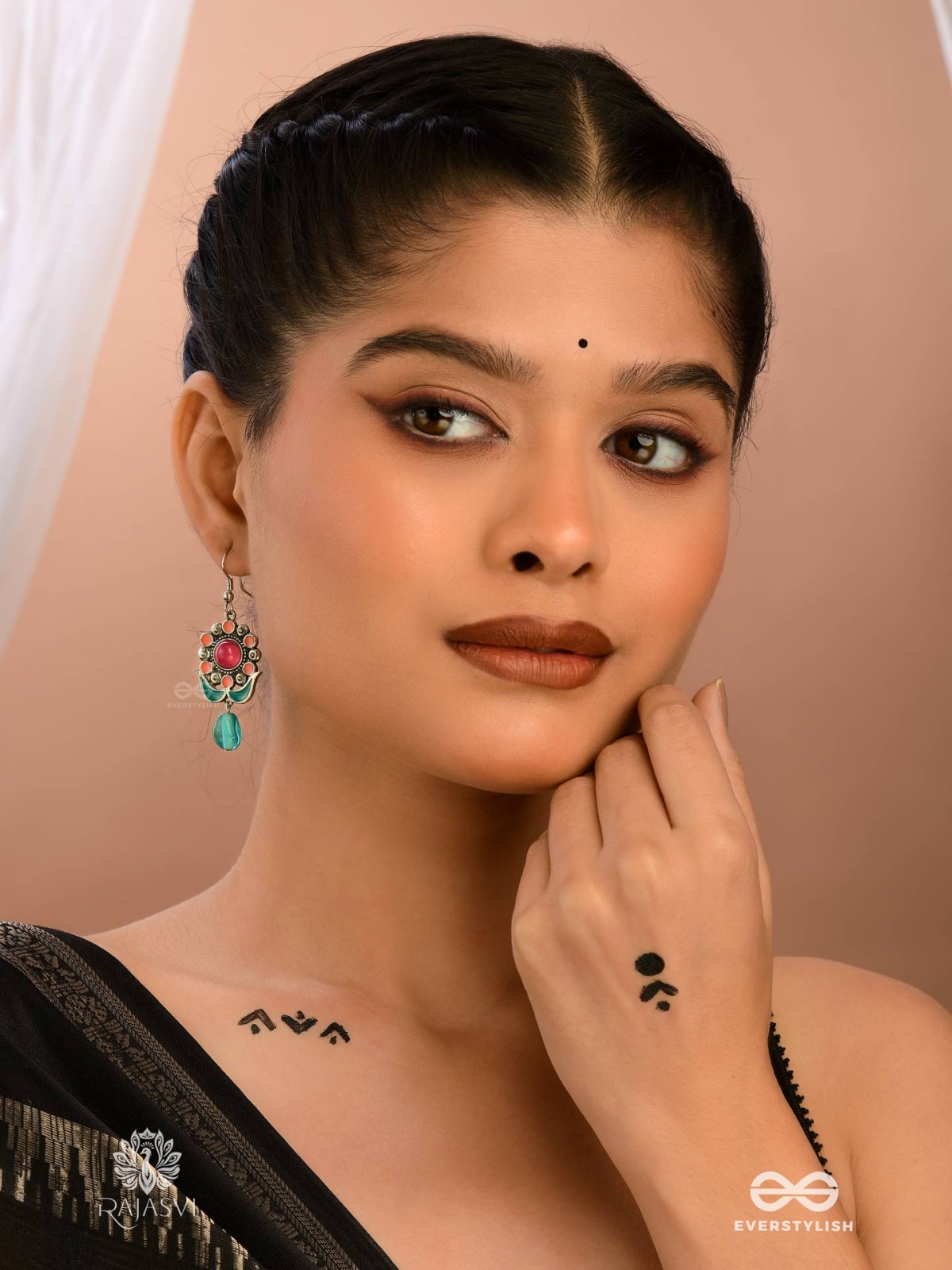 BLOOM BURST – RED ENAMEL FLOWER EARRING