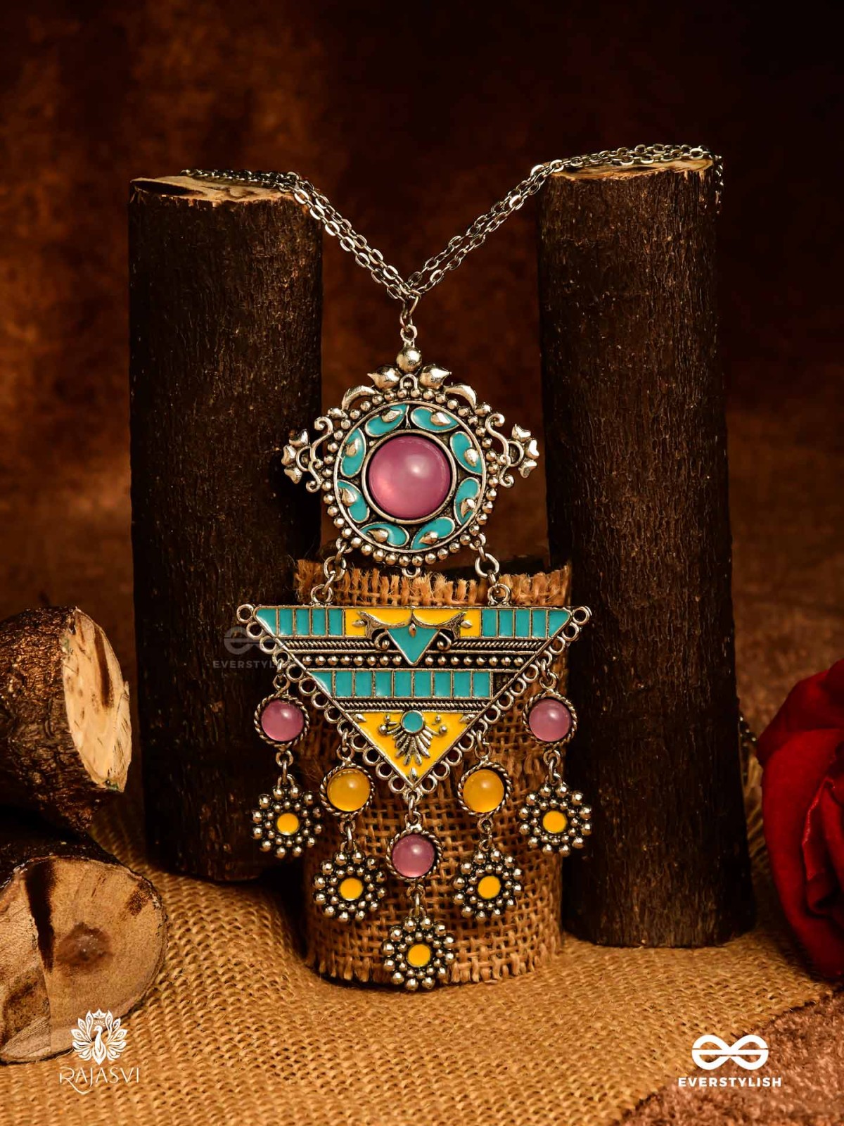 BOHOTARANG - MUSE IN METAL ENAMELING NECKLACE