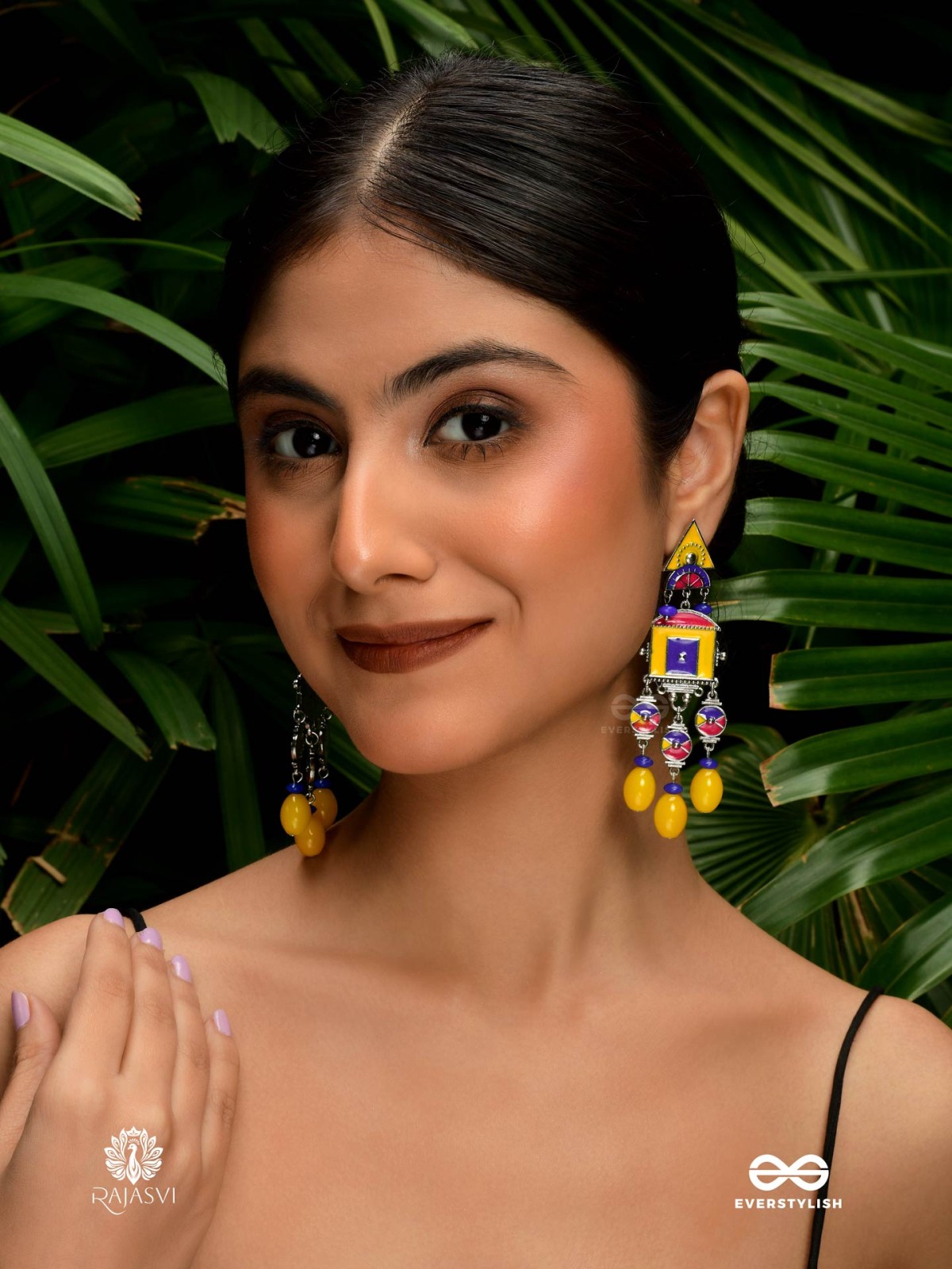 RANG MANTRA - GEOMETRIC OXIDISED EARRING