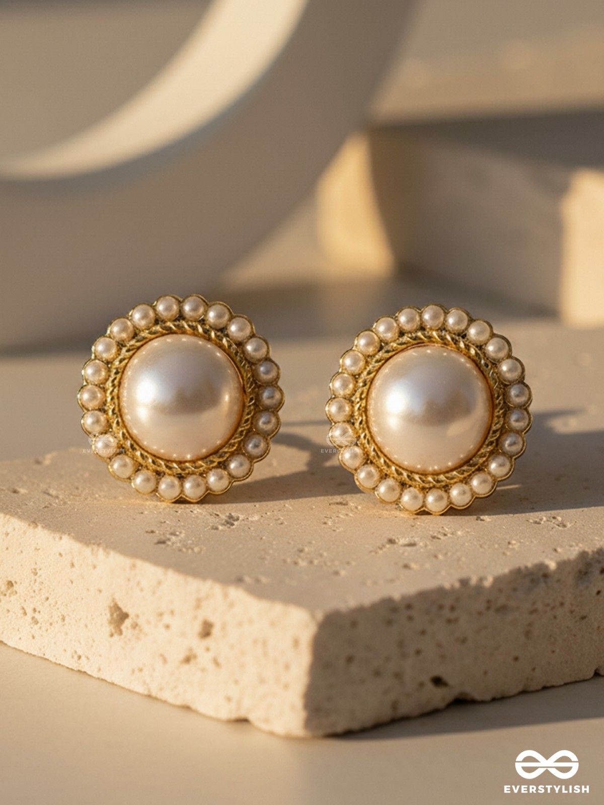 CELESTE GLEAM – LUMINOUS PEARL STUD EARRINGS
