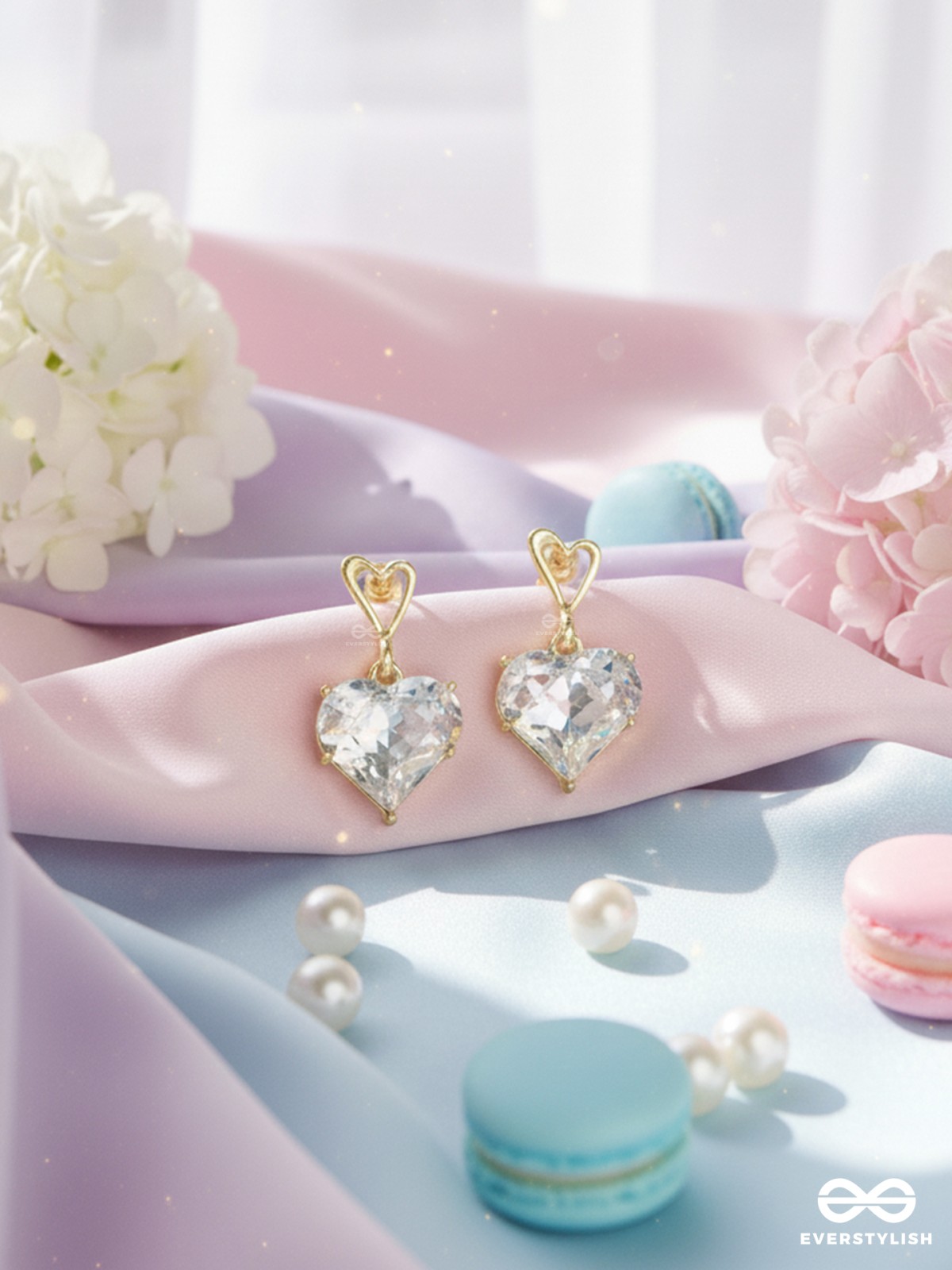 HEARTLET – DAINTY TRANSPARENT GEM HEART DROPS