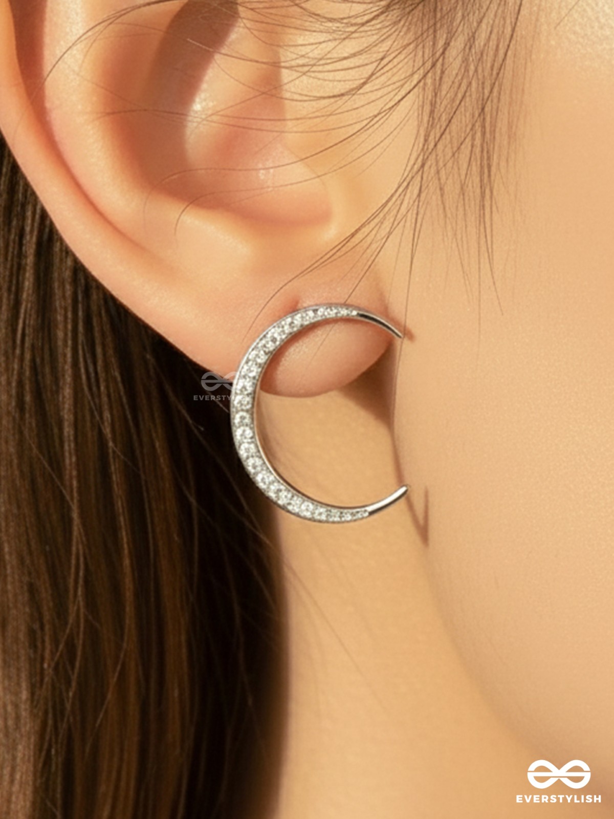 TWILIGHT DUO – STAR & MOON STUDS