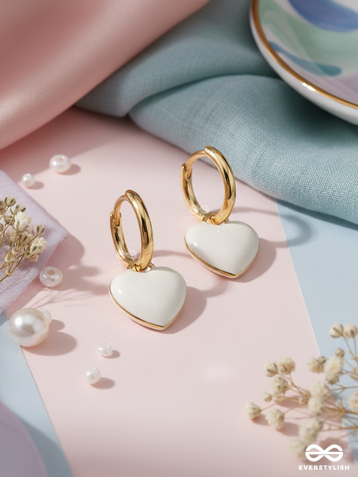 MILK HEART – SOFT MATTE HEART HOOP DANGLER