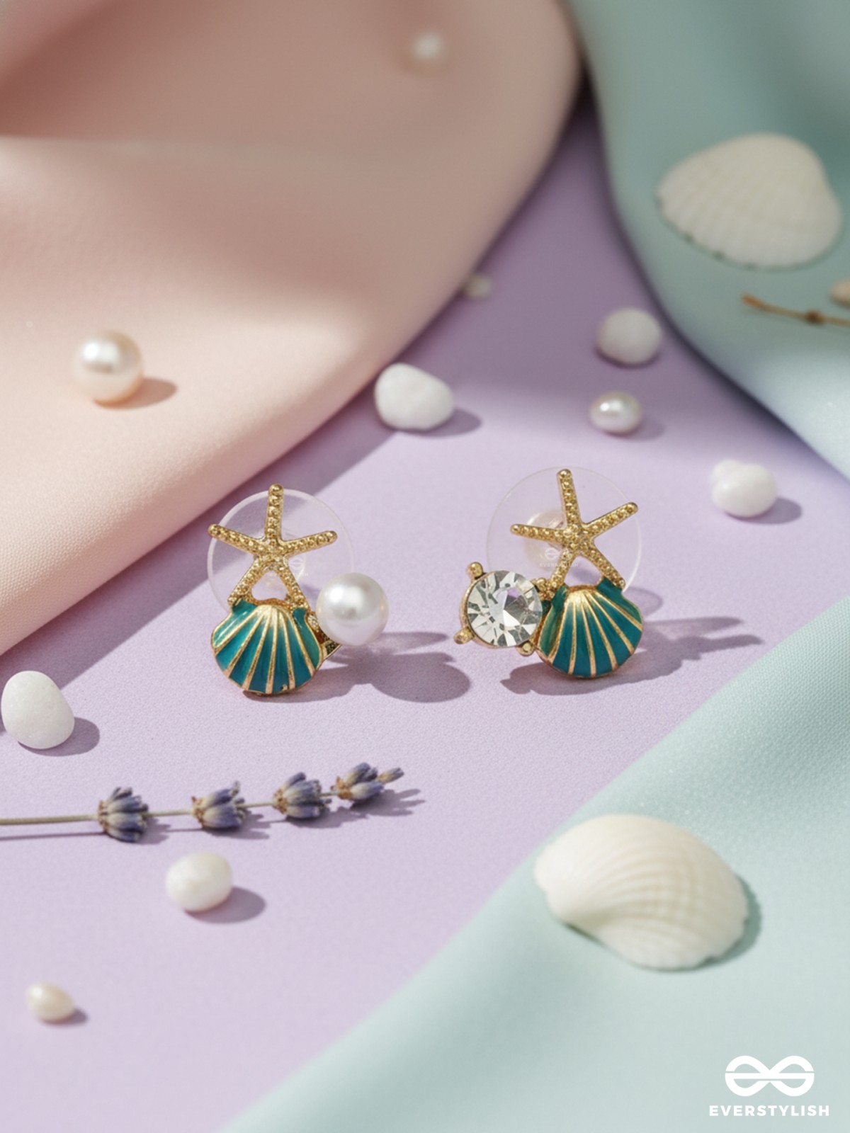 CORAL GREEN TIDE – SHELL & STARFISH STUDS