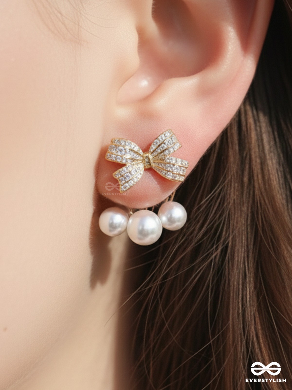 BUBBLE BOW – CUTE PEARL DROP EAR JACKETS