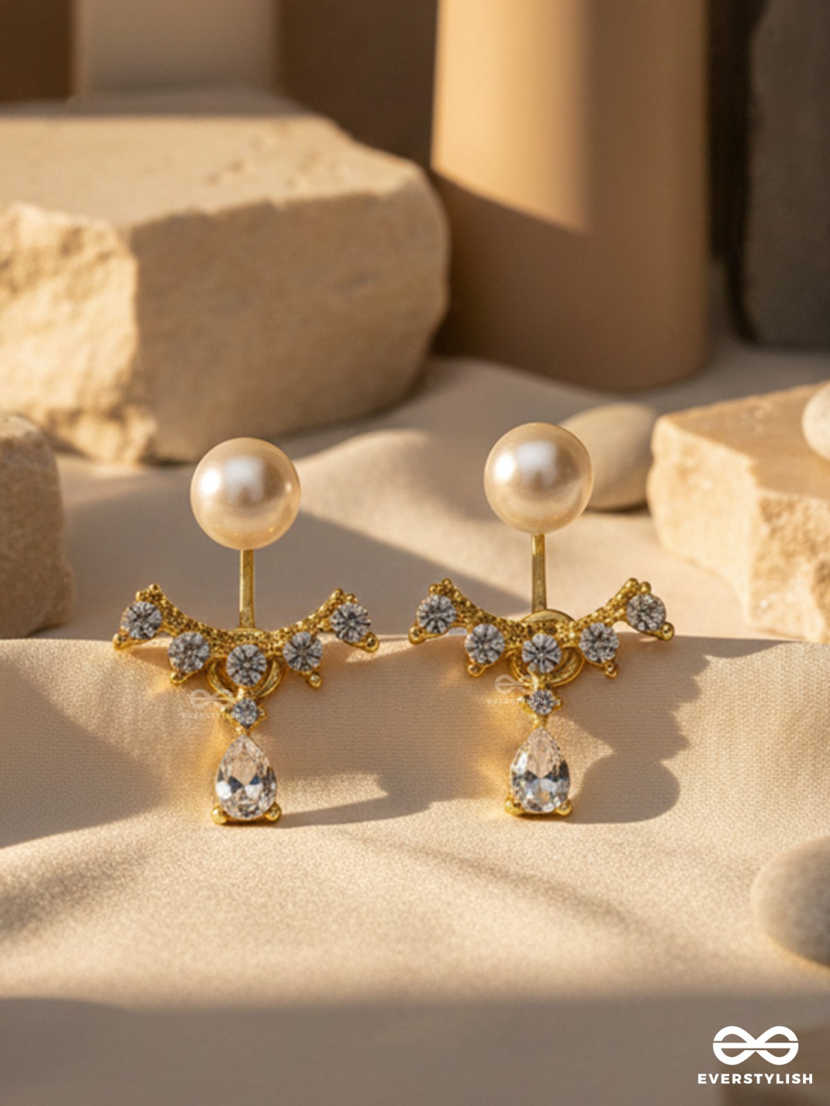 PEARL PEEP – SWEET CRYSTAL EAR JACKETS