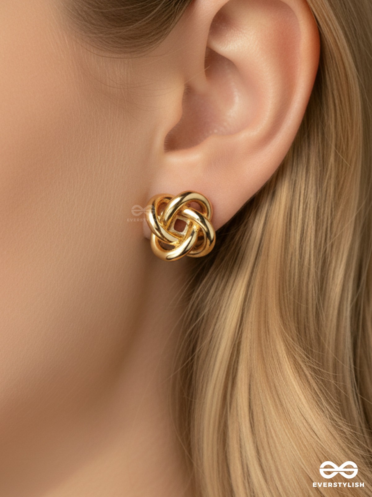 EMBER LOOP –INTERTWINED GOLDEN STUD EARRINGS