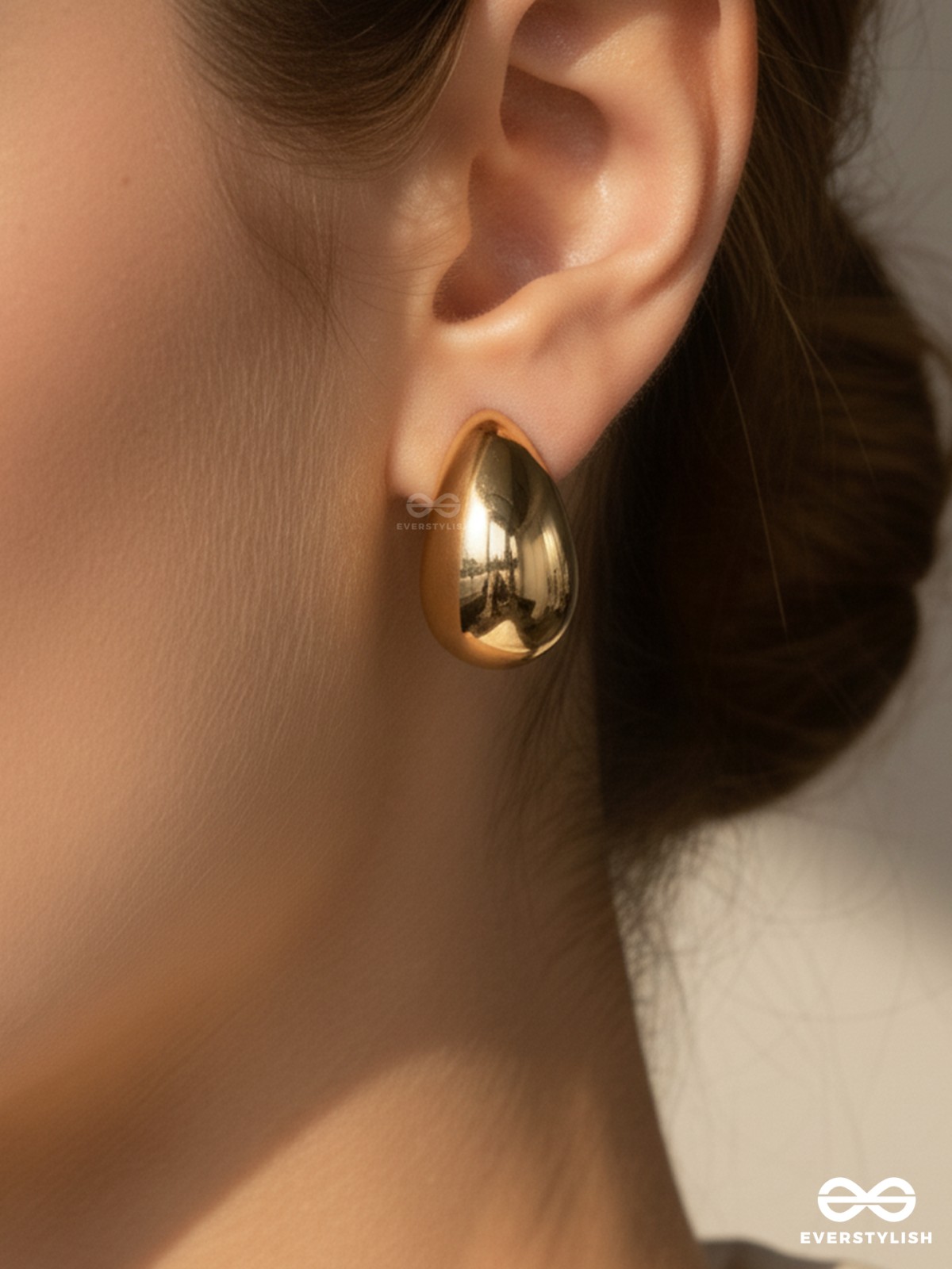 HONEYDROP – SOFT GOLD DROP EARRINGS