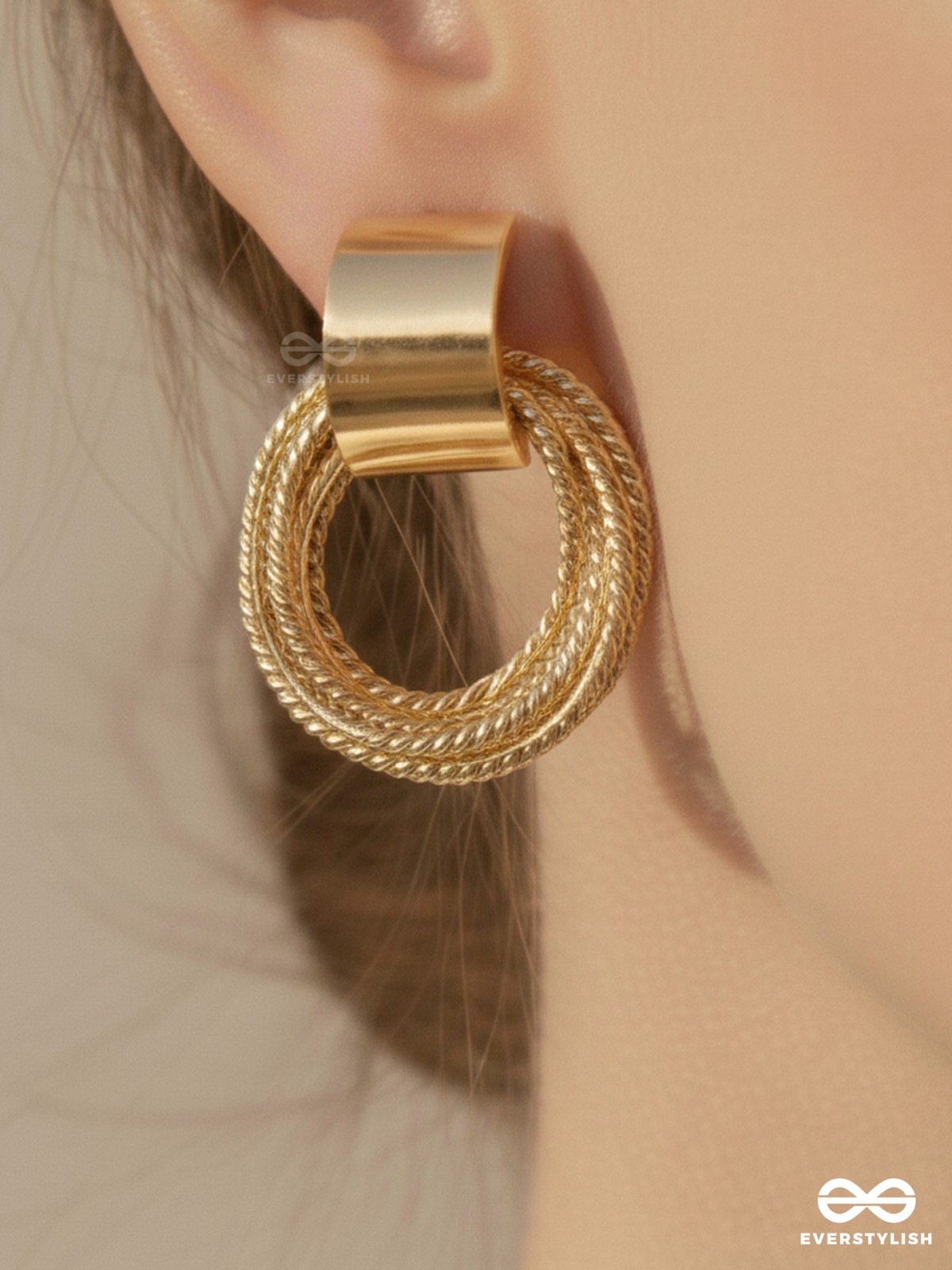 LUMI HALO – SOFT SPRAKLE RIPPLE EARRINGS