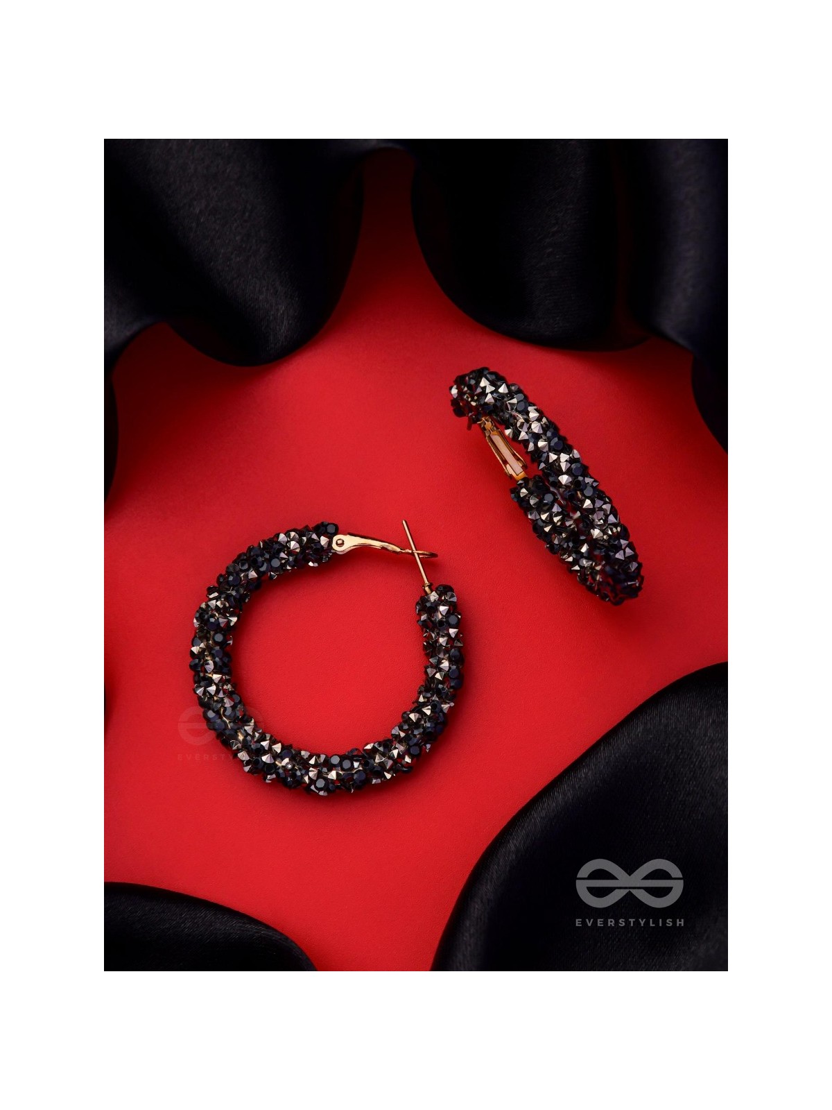 THE PARTY POPPERS ILLUMINATING STATEMENT HOOPS - Black