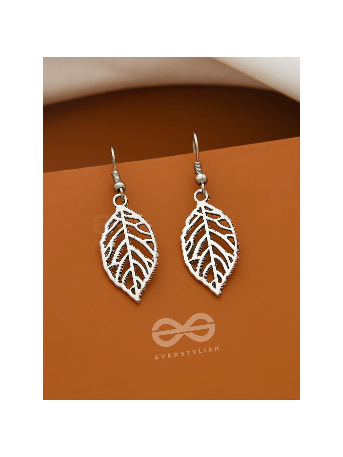 The wonderful wish list cut out leaf earrings- Silver