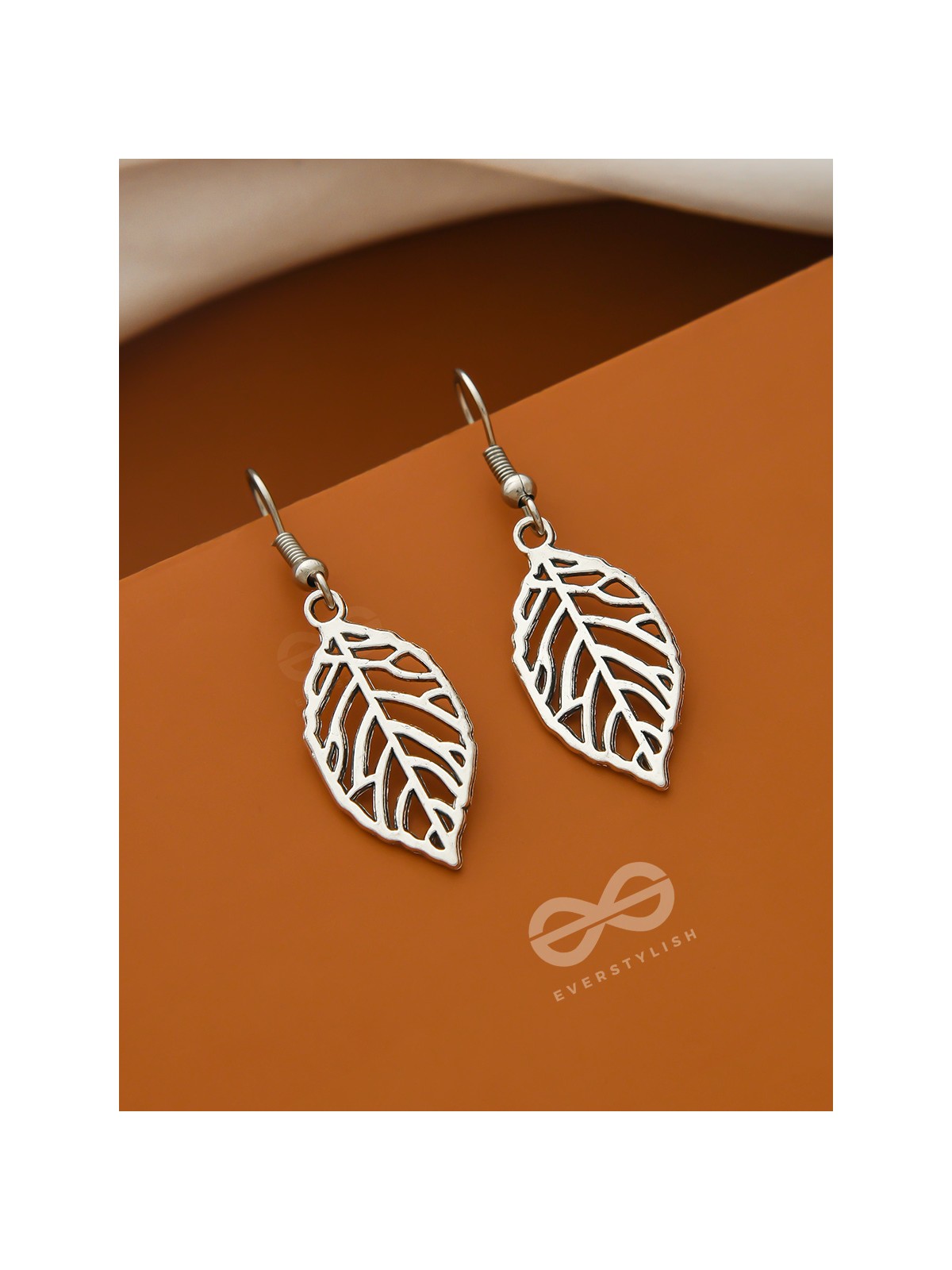 The wonderful wish list cut out leaf earrings- Silver