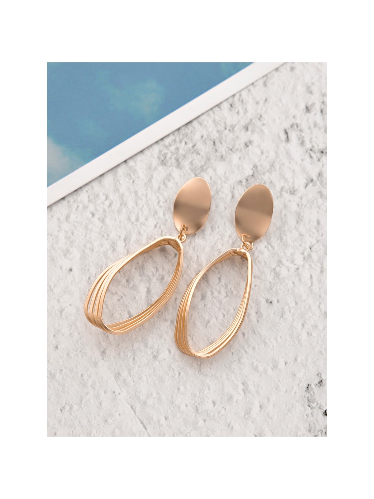The Crafty Elegance- Golden Matte Earrings