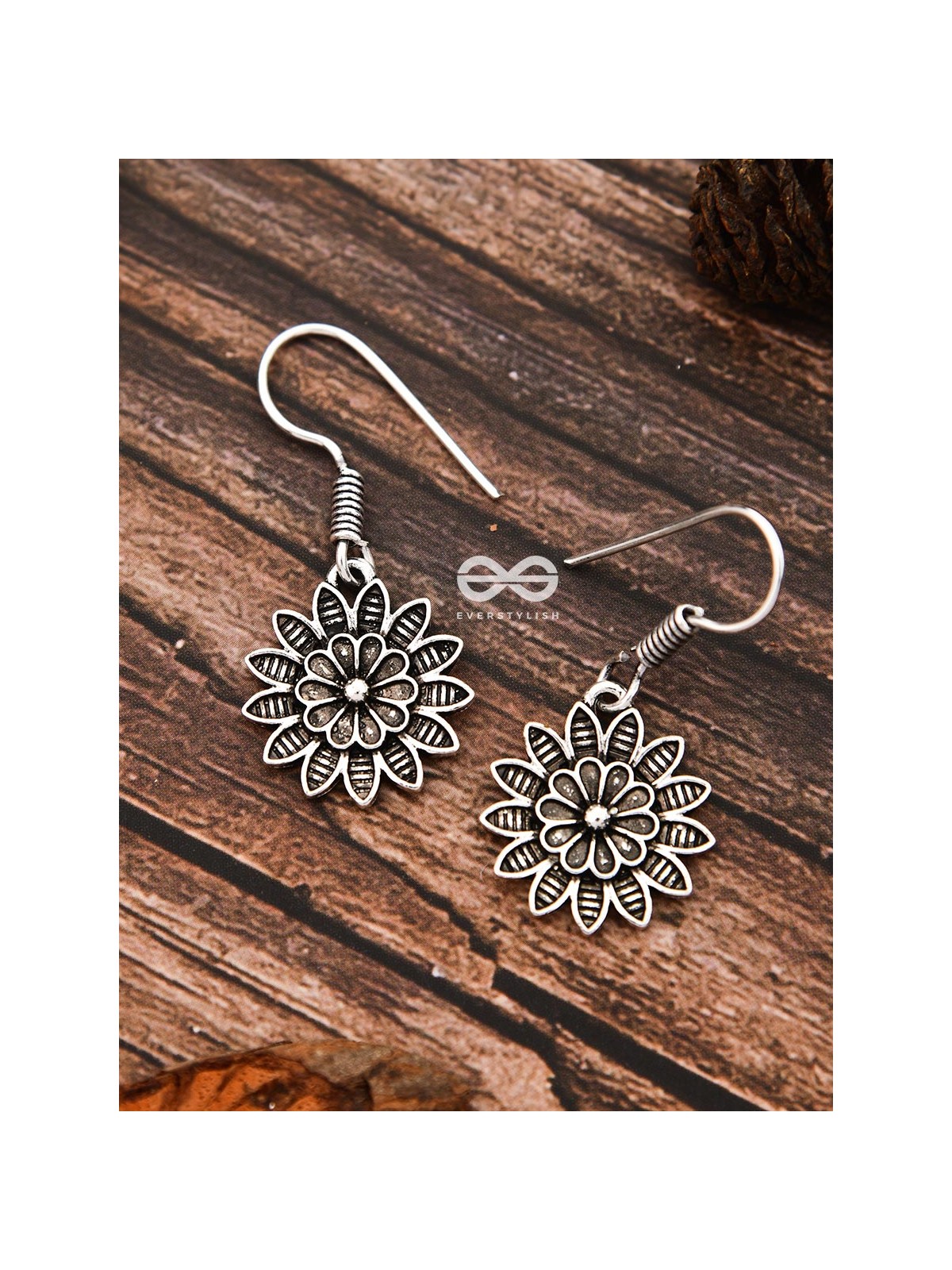 The Cute Little Floral Hooks - Tiny Trinket Earrings
