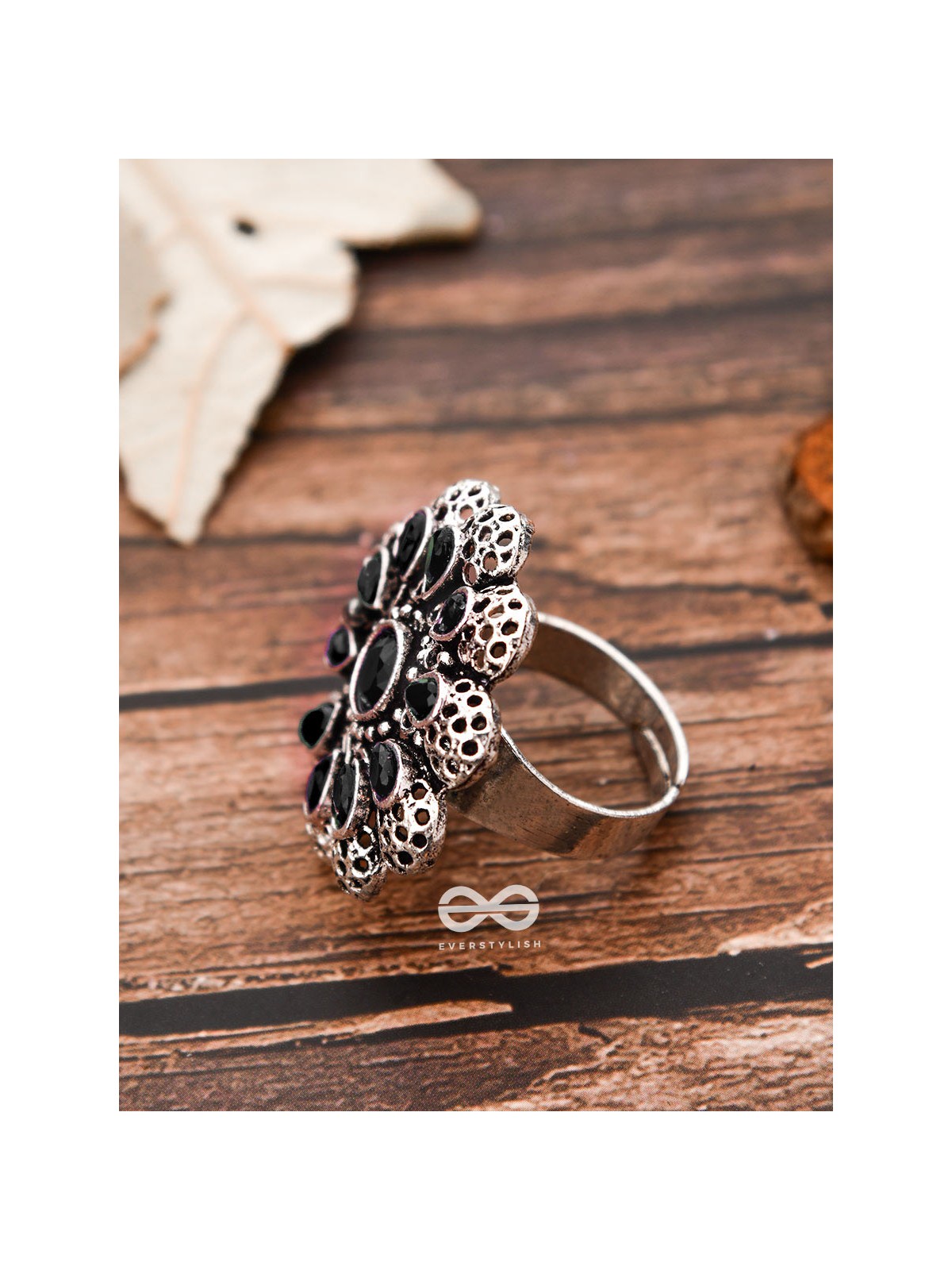 The Scarlett Ring (Adjustable) - Onyx Black - The Embellished Oxidised Collection
