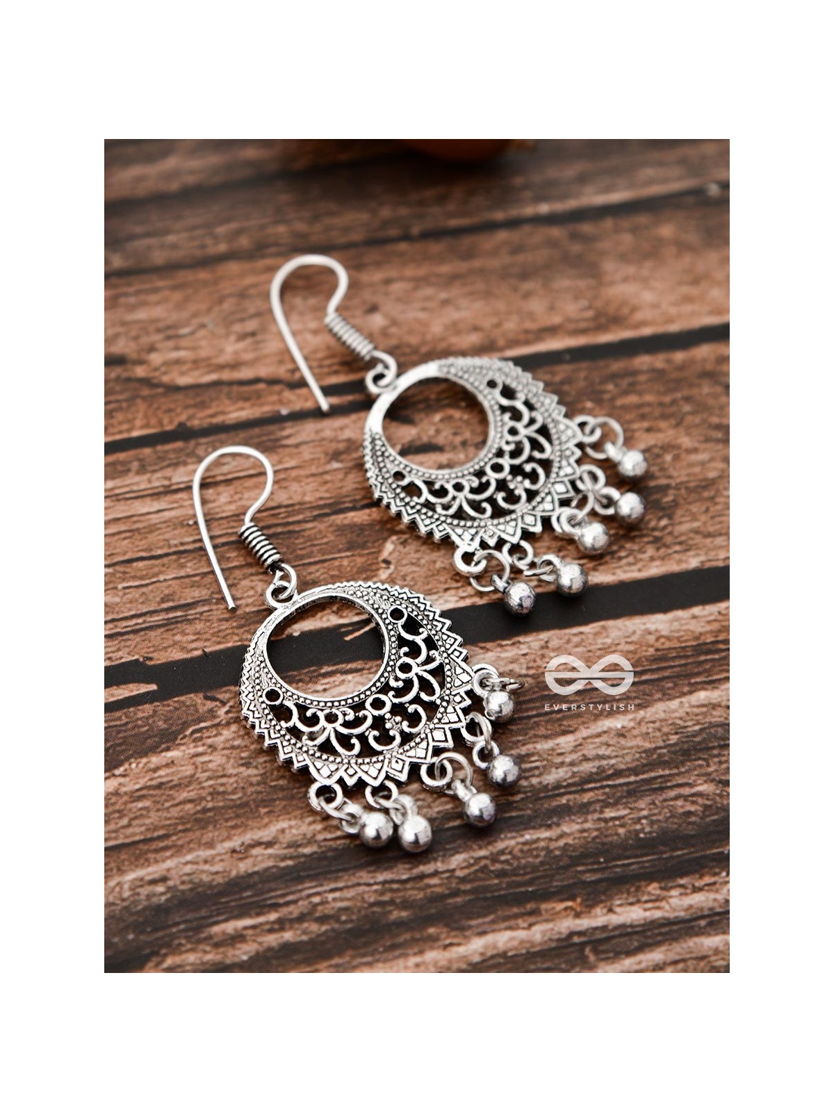 The Oxidised Dangler Collection - The Pointed Curves