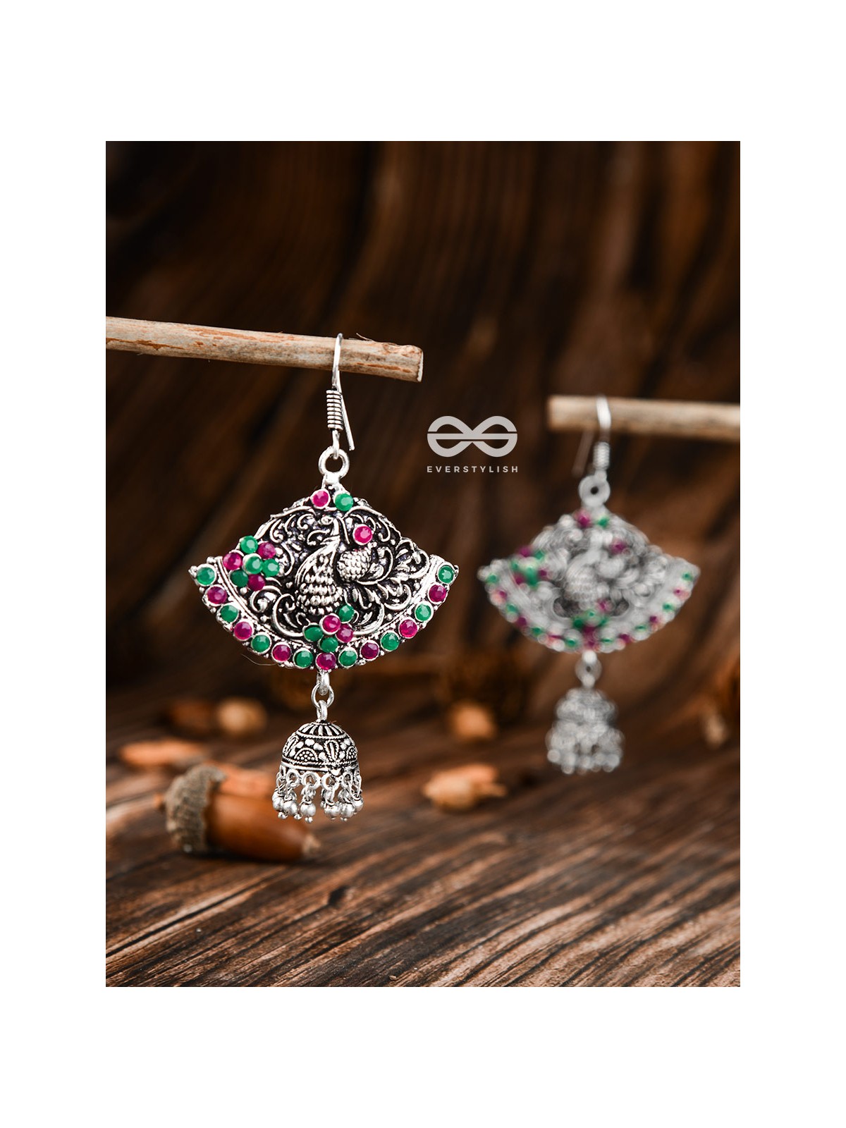 A Vintage Artwork (Ruby-Emerald) - The Embellished Oxidised Collection