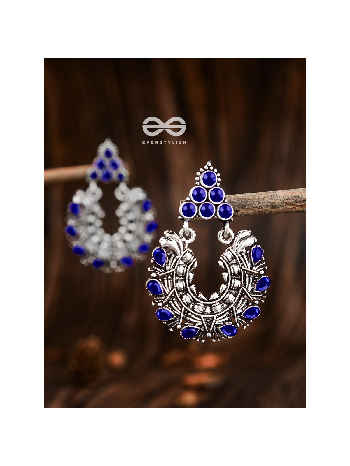 An Intricate Shimmer (Sapphire Blue) - The Embellished Oxidised Collection