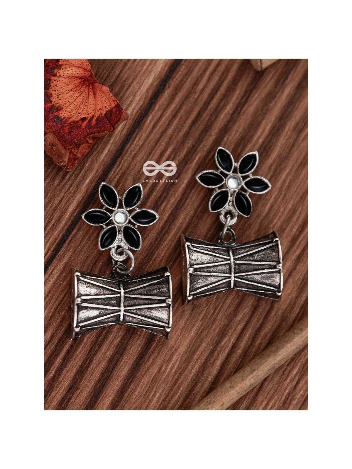 The Little Starry Damroo (Black) - The Embellished Oxidised Collection