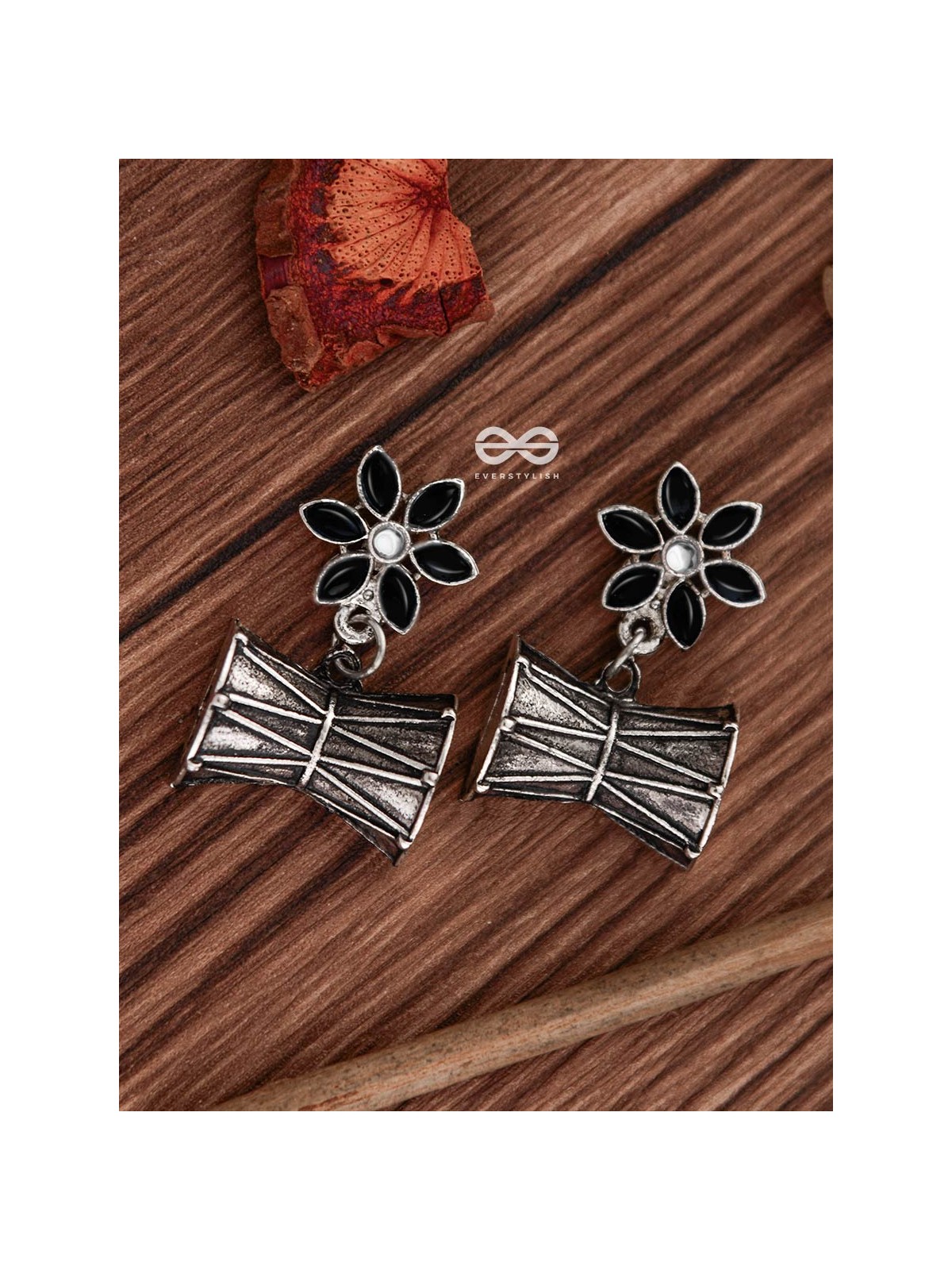 The Little Starry Damroo (Black) - The Embellished Oxidised Collection