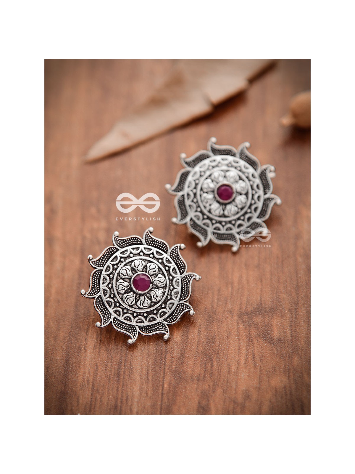 The Vintage Royal Artwork Studs (Ruby Red)- Embellished Oxidised Collection