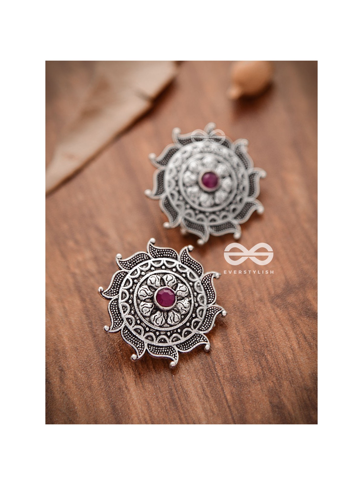 The Vintage Royal Artwork Studs (Ruby Red)- Embellished Oxidised Collection