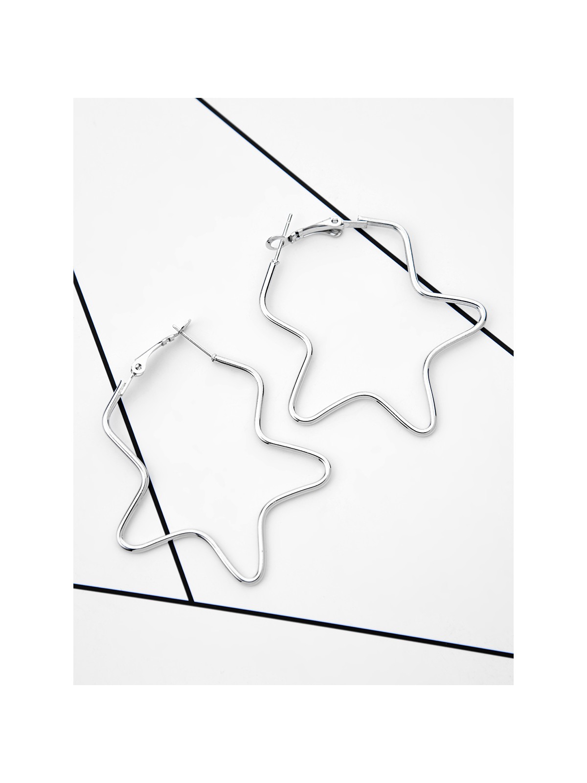 The Everyday Chic - Oversized Star Hoops - Silver